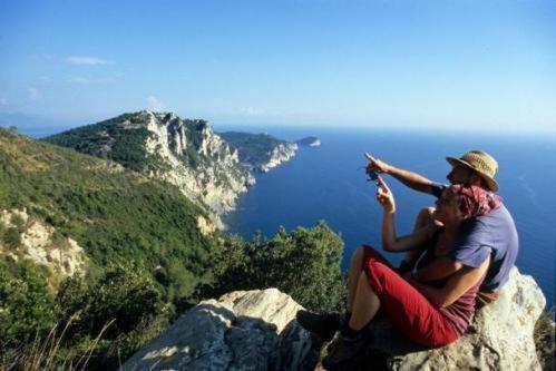 Locanda Tramonti ลาสเปเซีย ภายนอก รูปภาพ
